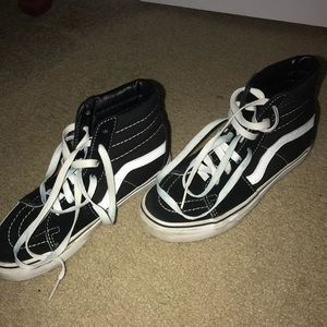 SZ 6 Vans